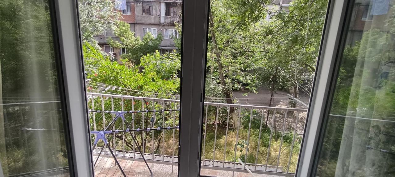 Уют&Комфорт Rustavi (Kvemo Kartly) Exterior foto